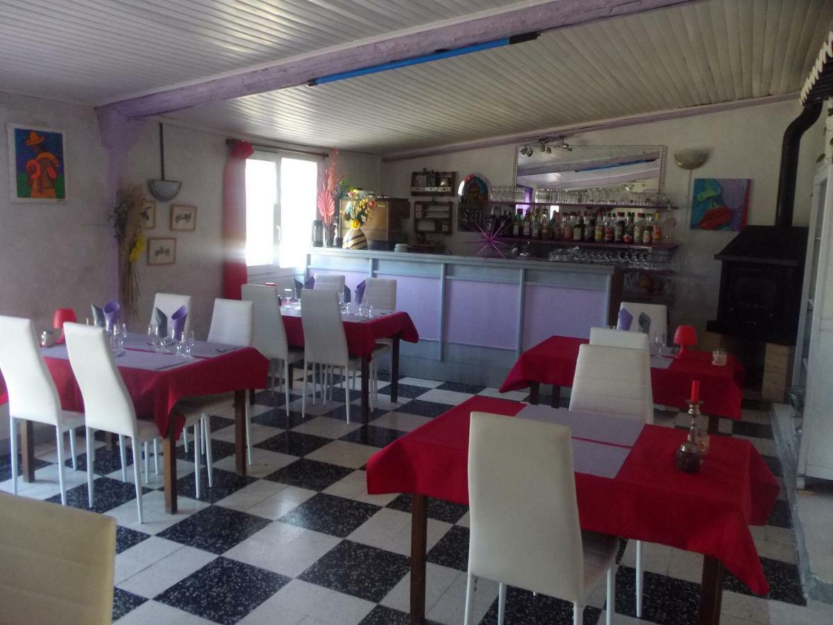 Auberge Des Garrigues Ним Екстериор снимка